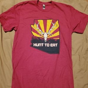 SOLD NEW Hunt to Eat small red t-shirt